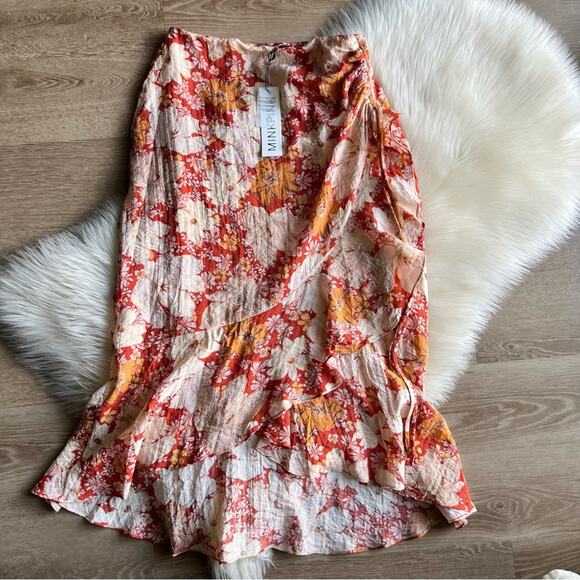 Minkpink Azar Ruched Floral Midi Skirt - Picture 3 of 10